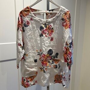 Elegant 100% Italian Linen Floral Women's Blouse - Multicolor